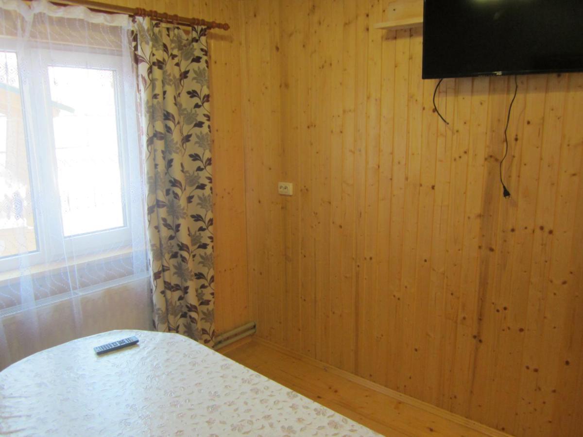 Базилік Hotel Yaremche Exterior photo